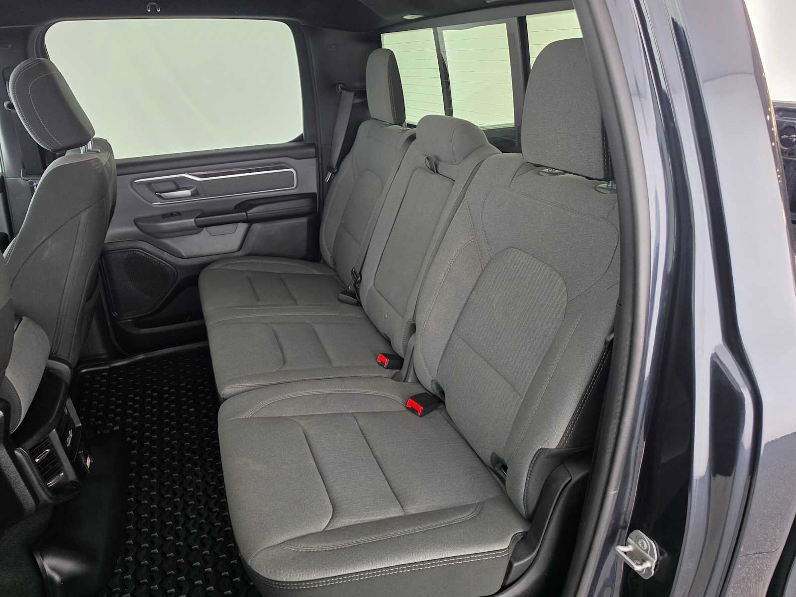 Used 2021 RAM 1500 Big Horn AWD/4WD image 17