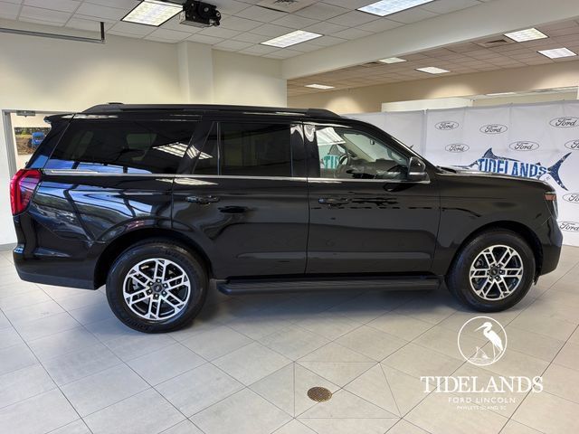 Certified 2025 Ford Expedition Active RWD image 10
