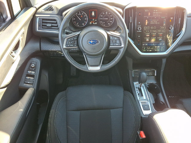 Used 2025 Subaru Ascent Premium AWD/4WD image 3