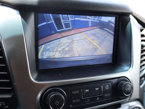 Used 2019 Chevrolet Suburban LT AWD/4WD image 21