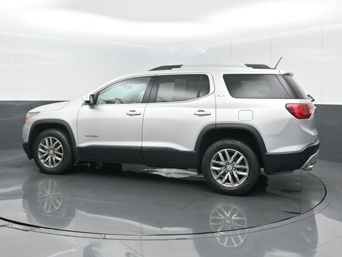 Used 2017 GMC Acadia SLE AWD/4WD image 13