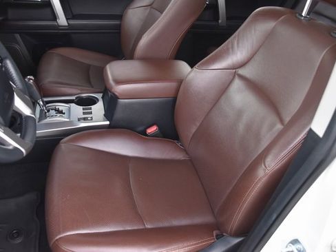 Used 2020 Toyota 4Runner Limited image 18