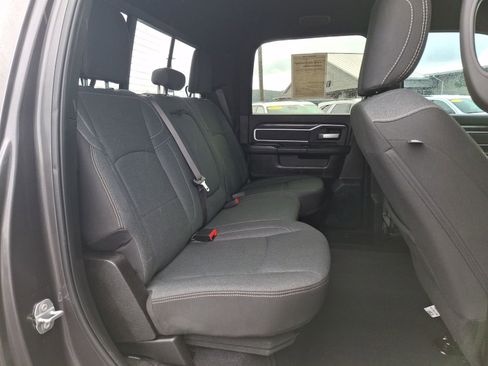 Certified 2019 RAM 3500 Big Horn AWD/4WD image 29