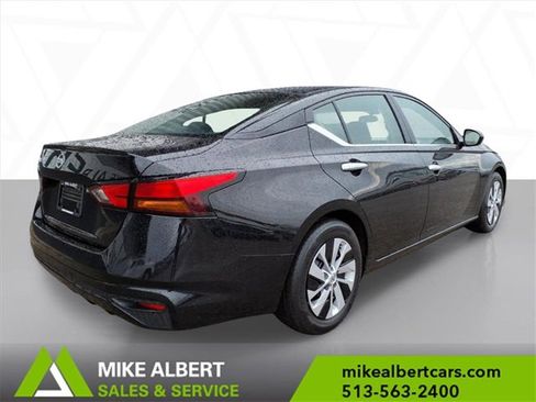 Used 2022 Nissan Altima 2.5 S image 7
