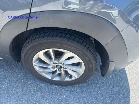 Used 2017 Hyundai Tucson SE AWD/4WD image 13