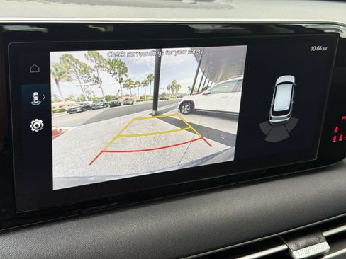 Used 2025 Hyundai Palisade SEL FWD image 19