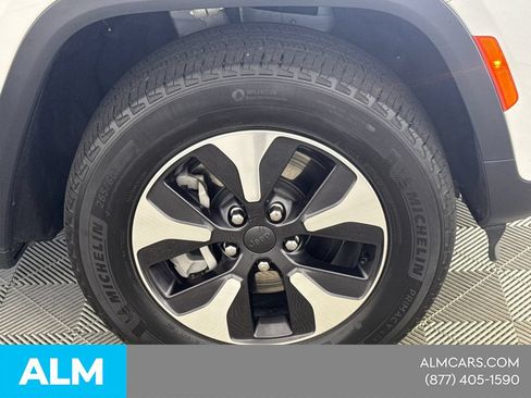 Used 2024 Jeep Grand Cherokee Limited 4xe AWD/4WD image 16