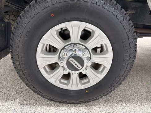 Used 2021 Ford F350 XL w/ STX Appearance Package AWD/4WD image 10