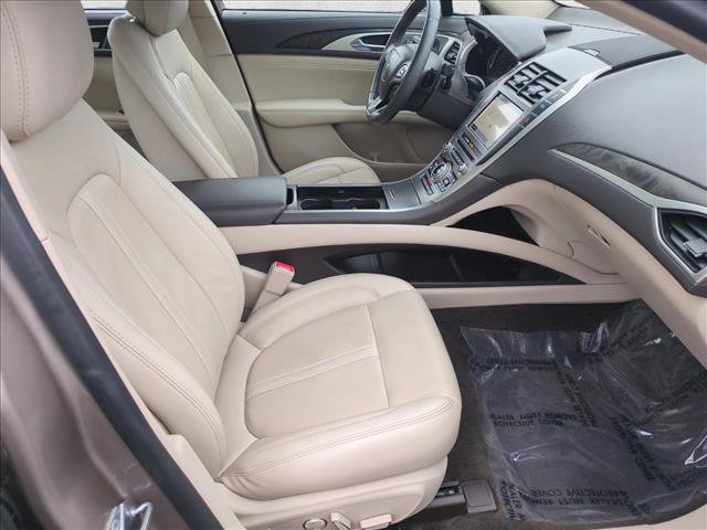 Used 2018 Lincoln MKZ Reserve FWD image 20
