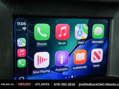 Used 2024 GMC Terrain SLE w/ Driver Convenience Package FWD image 14