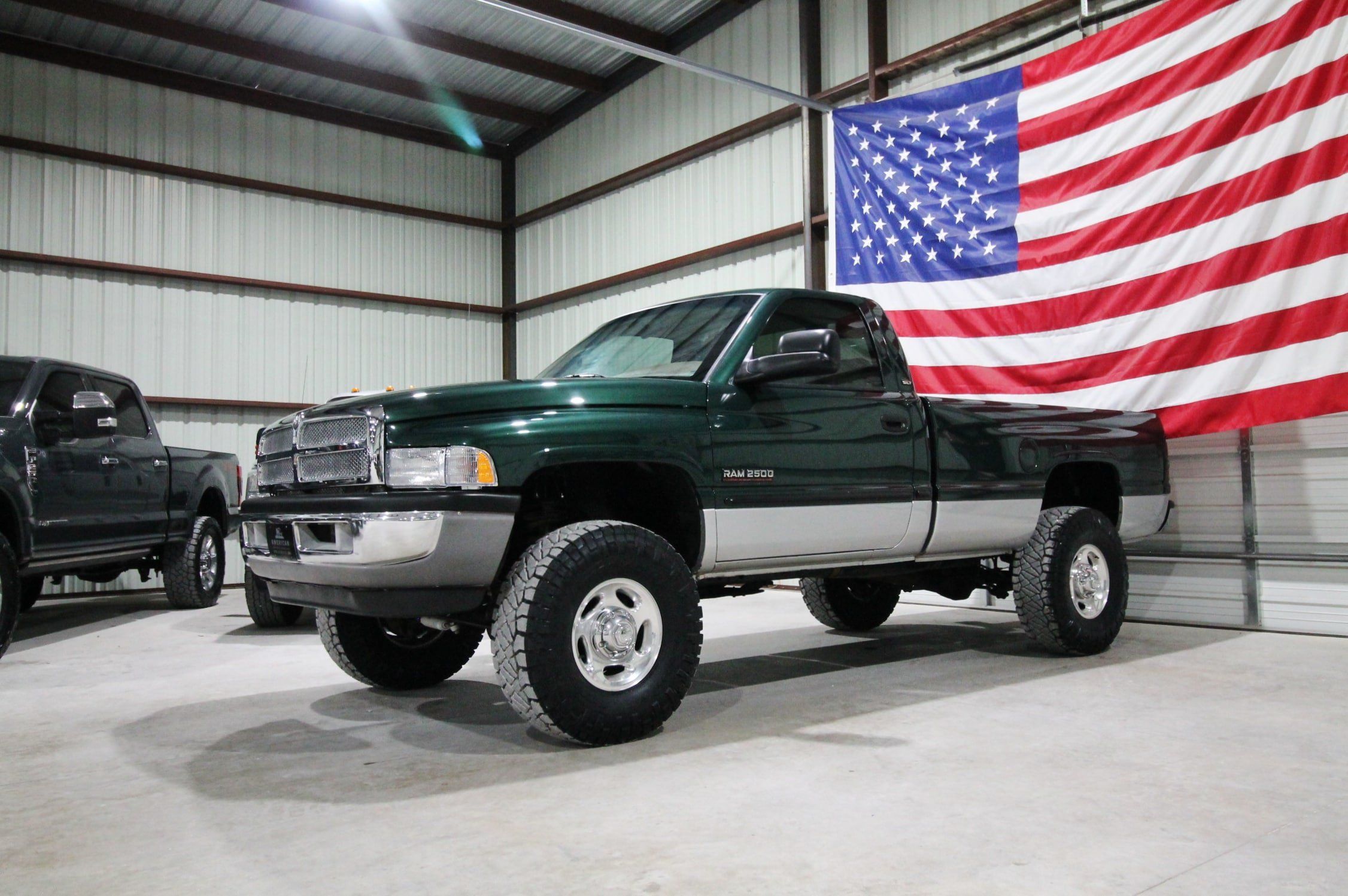 Used 2002 Dodge Ram 2500 Truck 4x4 Regular Cab image 1