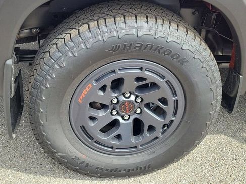 New 2026 Nissan Frontier Pro-X w/ Tow Package RWD image 3