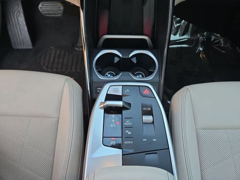 Used 2023 BMW X1 xDrive28i image 17