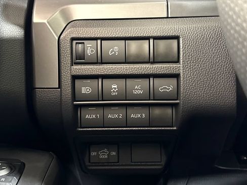 Used 2024 Toyota Tacoma TRD Off-Road w/ TRD Off Road Premium Package AWD/4WD image 42