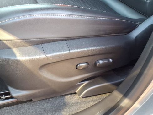 Used 2015 Buick Encore Convenience FWD image 12