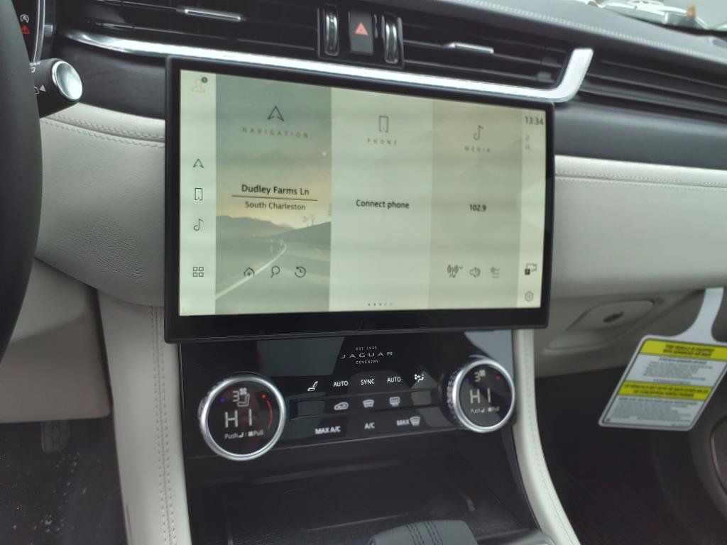 New 2025 Jaguar F-PACE R-Dynamic S AWD/4WD image 20