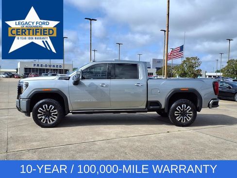 Used 2025 GMC Sierra 2500 Denali Ultimate AWD/4WD image 3