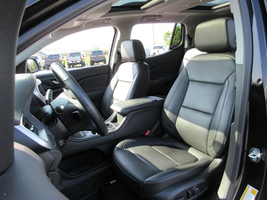 Certified 2022 GMC Acadia SLT w/ Preferred Package FWD image 22