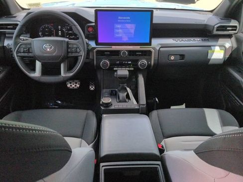 Certified 2026 Toyota Tacoma TRD Sport AWD/4WD image 15