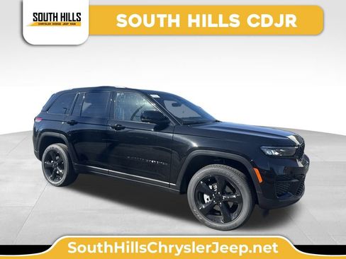 New 2025 Jeep Grand Cherokee Altitude image 1