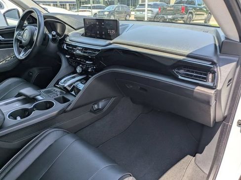 Certified 2024 Acura MDX SH-AWD w/ Advance Package image 30