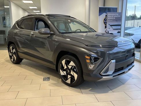 New 2026 Hyundai Kona Limited FWD image 1