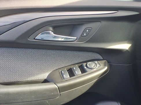 Used 2023 Chevrolet TrailBlazer LT w/ Convenience Package image 23