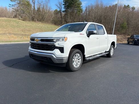 New 2026 Chevrolet Silverado 1500 LT AWD/4WD image 8