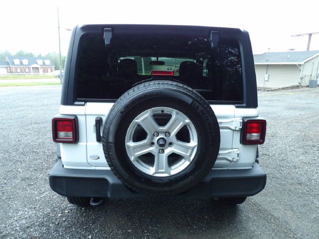 Used 2021 Jeep Wrangler Sport AWD/4WD image 4