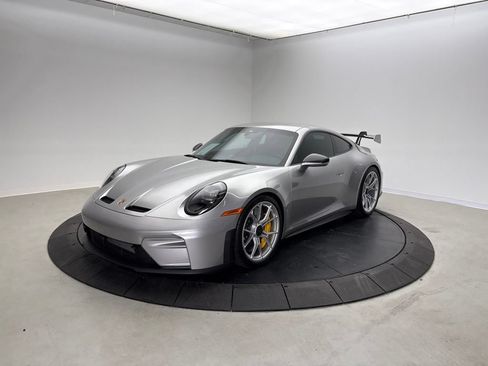 Certified 2026 Porsche 911 GT3 RWD image 1