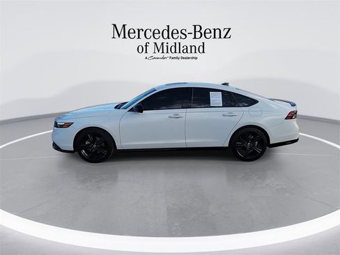 Used 2023 Honda Accord Sport image 5