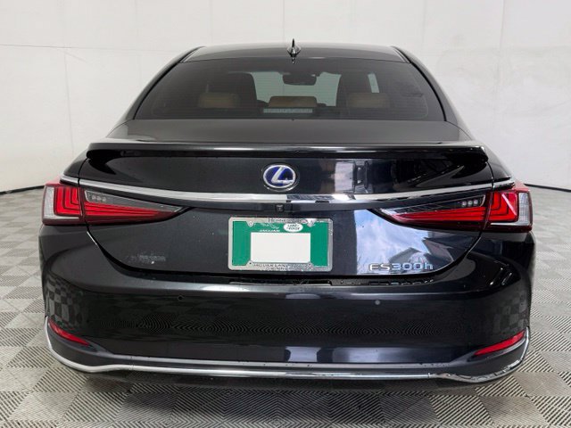Used 2022 Lexus ES 300h w/ Premium Package FWD image 7