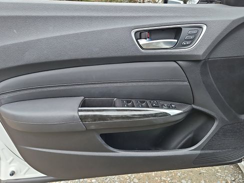 Used 2020 Acura TLX Standard image 13