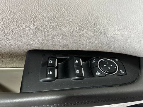 Used 2020 Lincoln Nautilus Reserve AWD/4WD image 7