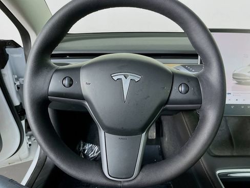 Used 2023 Tesla Model 3 Standard Range RWD image 13