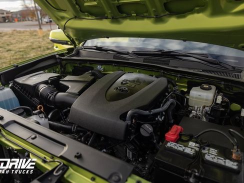 Used 2022 Toyota Tacoma TRD Pro image 31