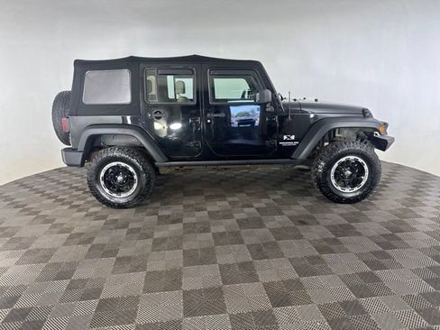 Used 2009 Jeep Wrangler Unlimited X AWD/4WD image 5