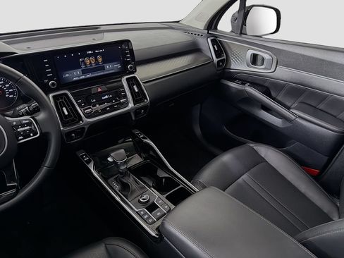 Used 2022 Kia Sorento SX FWD image 26