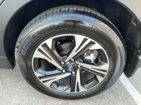 Certified 2025 Subaru Crosstrek 2.0i Premium image 13