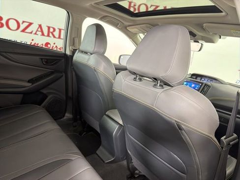 Used 2022 Subaru Crosstrek 2.5i Sport w/ Moonroof Package image 19