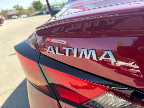 New 2026 Nissan Altima 2.5 SV FWD image 40