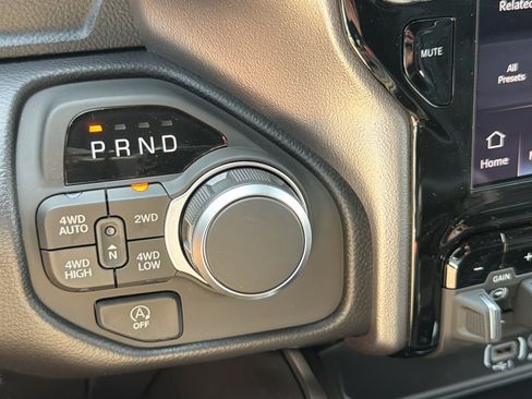 New 2026 RAM 1500 Big Horn AWD/4WD image 23