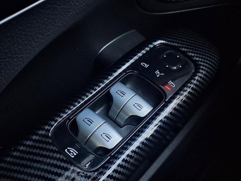 Used 2022 Mercedes-Benz C 300 C 300 image 25