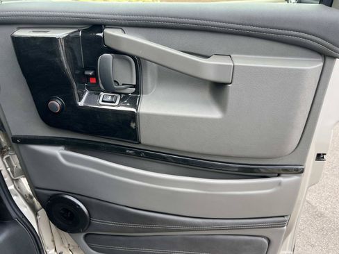 Used 2024 GMC Savana 2500 RWD image 14