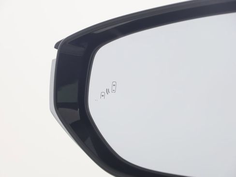 Used 2023 Lexus UX 250h AWD w/ Accessory Package (Z2) image 23