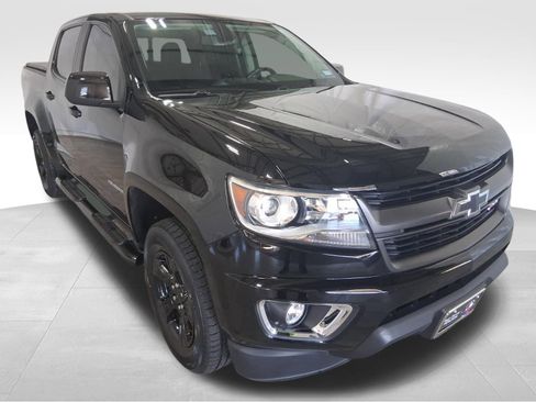 Used 2018 Chevrolet Colorado Z71 image 3