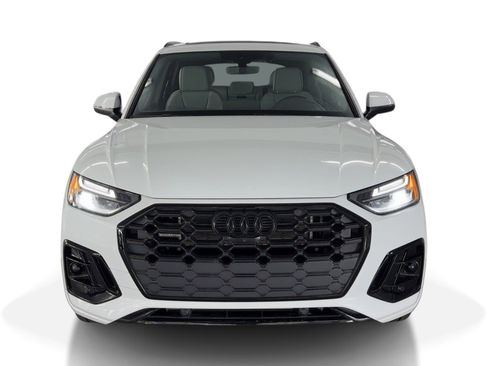 Used 2025 Audi Q5 e Premium Plus image 6