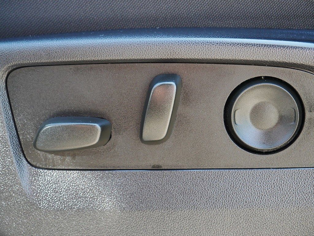 Used 2023 GMC Sierra 1500 Elevation AWD/4WD image 13