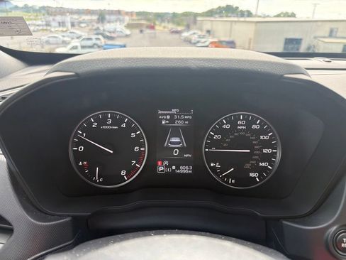 Certified 2025 Subaru Forester Premium AWD/4WD image 36