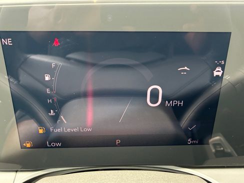 New 2026 Buick Envista Avenir FWD image 2